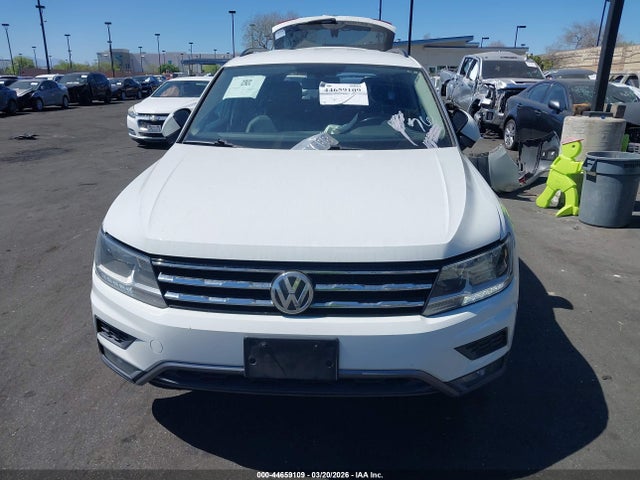 3VV3B7AX3JM025549 Volkswagen Tiguan 2.0t Se/2.0t Sel