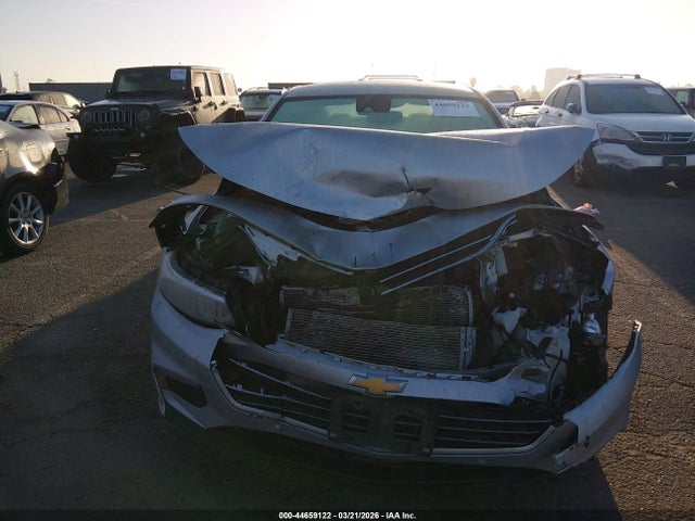 1G1ZE5ST4HF247682 Chevrolet MALIBU 1LT
