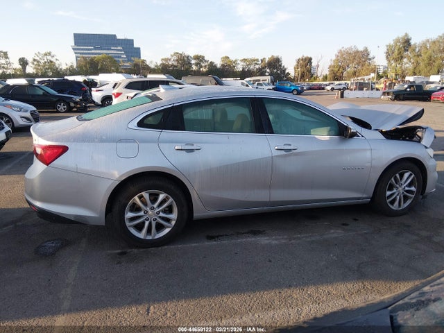 1G1ZE5ST4HF247682 Chevrolet MALIBU 1LT
