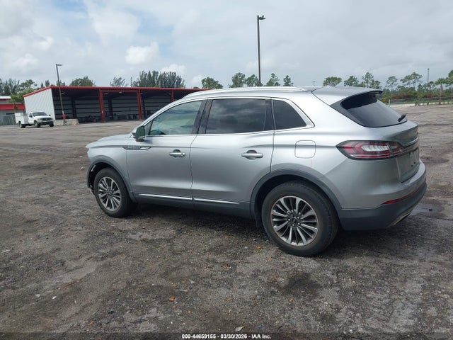 2021 LINCOLN NAUTILUS 2LMPJ6K90MBL06887 Photo 2