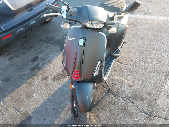 2021 Vespa Primavera/sprint 150 მანქანა იყიდება აუქციონზე, vin: ZAPM818G2M5801909, აუქციონის ნომერი: 44659169