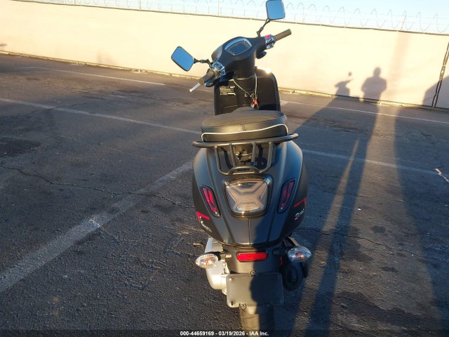 2021 Vespa Primavera/sprint 150 მანქანა იყიდება აუქციონზე, vin: ZAPM818G2M5801909, აუქციონის ნომერი: 44659169