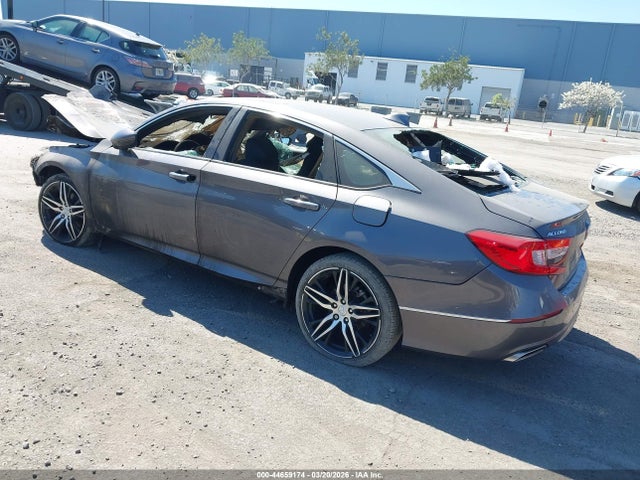 1HGCV2F9XNA000980 Honda Accord Touring