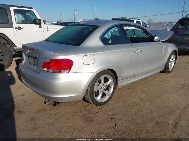 2009 Bmw 128i მანქანა იყიდება აუქციონზე, vin: WBAUP73529VK75590, აუქციონის ნომერი: 44659176