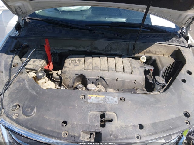 1GNKRHKD8FJ127229 Chevrolet Traverse 2lt