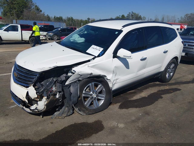 1GNKRHKD8FJ127229 Chevrolet Traverse 2lt