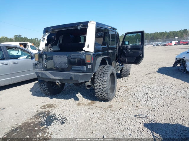 2013 JEEP WRANGLER UNLIMITED 1C4BJWDG7DL632613 Photo 3