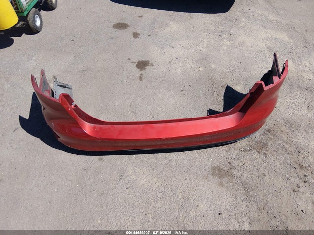1FADP3F25JL241422 Ford FOCUS SE