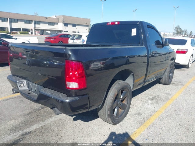 44659215 :رقم المزاد ، 3C6JR6AT0HG598904 vin ، 2017 Ram 1500 Express  4x2 6'4 Box مزاد بيع