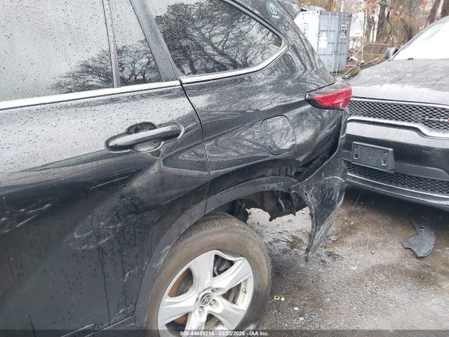 44659214 :رقم المزاد ، 5TDBBRCH6PS111412 vin ، 2023 Toyota Highlander Hybrid Le مزاد بيع