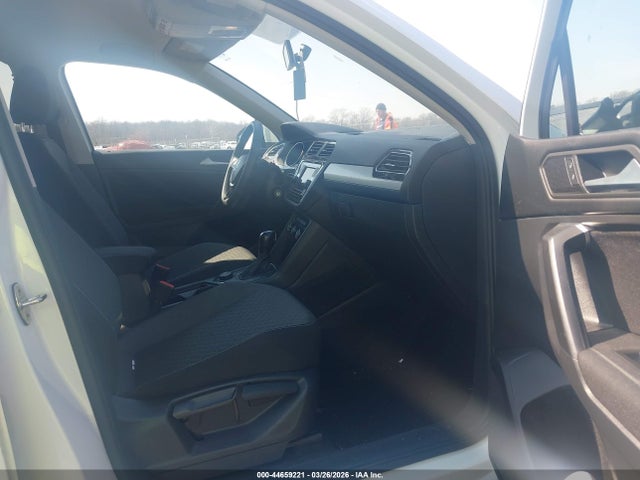 44659221 :رقم المزاد ، 3VV0B7AXXMM069622 vin ، 2021 Volkswagen Tiguan 2.0t S مزاد بيع