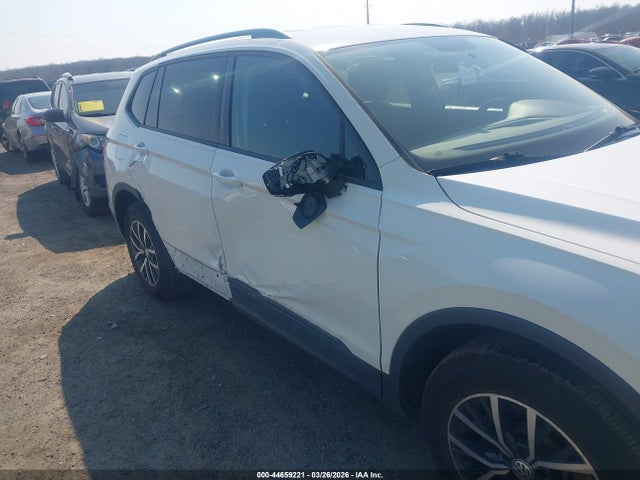 44659221 :رقم المزاد ، 3VV0B7AXXMM069622 vin ، 2021 Volkswagen Tiguan 2.0t S مزاد بيع