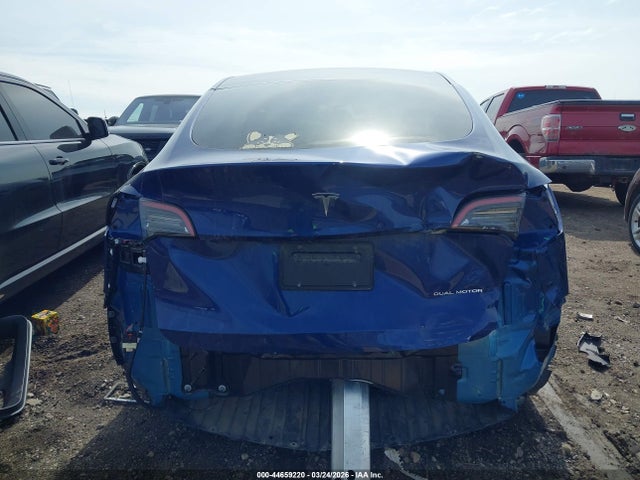 Продажа на аукционе авто 2023 Tesla Model Y Awd/long Range Dual Motor All-wheel Drive, vin: 7SAYGDEEXPA204133, номер лота: 44659220