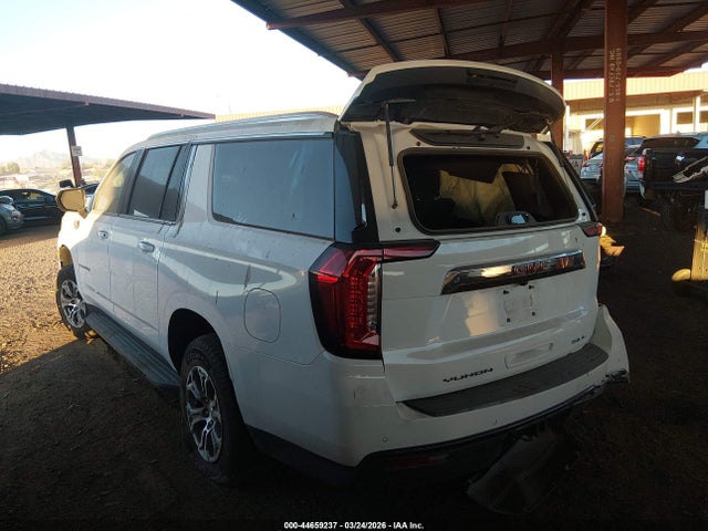 1GKS1FKD6NR307561 GMC Yukon Xl 2wd Sle