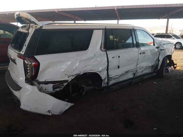 1GKS1FKD6NR307561 GMC Yukon Xl 2wd Sle