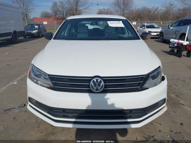 Aukcja sprzedaży 2016 Volkswagen Jetta 1.8t Sport, vin: 3VWD17AJ8GM385584, numer aukcji: 44659248