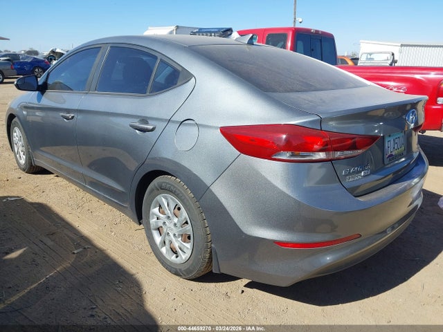 2017 HYUNDAI ELANTRA KMHD74LF1HU394712 Photo 2