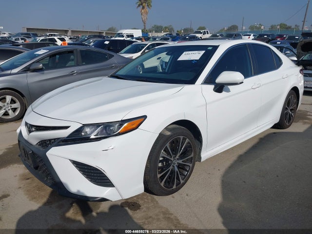 2020 TOYOTA CAMRY 4T1G11AK9LU918954 Photo 1