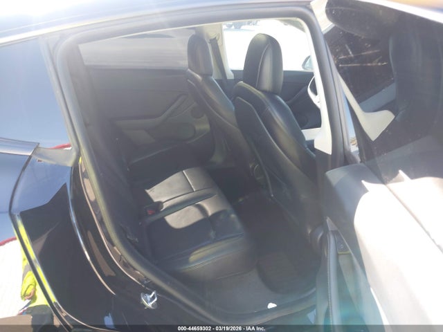 Продажа на аукционе авто 2022 Tesla Model Y Long Range Dual Motor All-wheel Drive, vin: 7SAYGDEE6NF376675, номер лота: 44659302