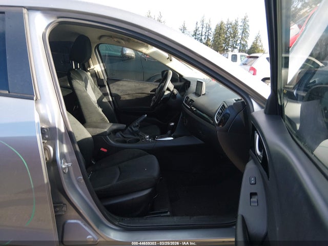 JM1BM1U76F1251148 Mazda Mazda3 I Sport