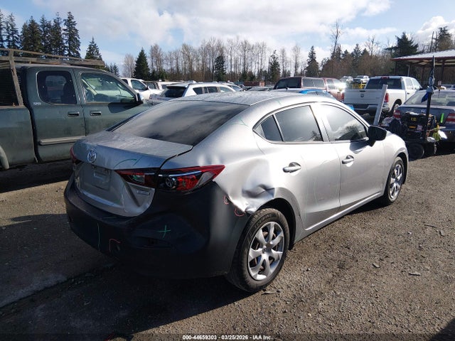 JM1BM1U76F1251148 Mazda Mazda3 I Sport