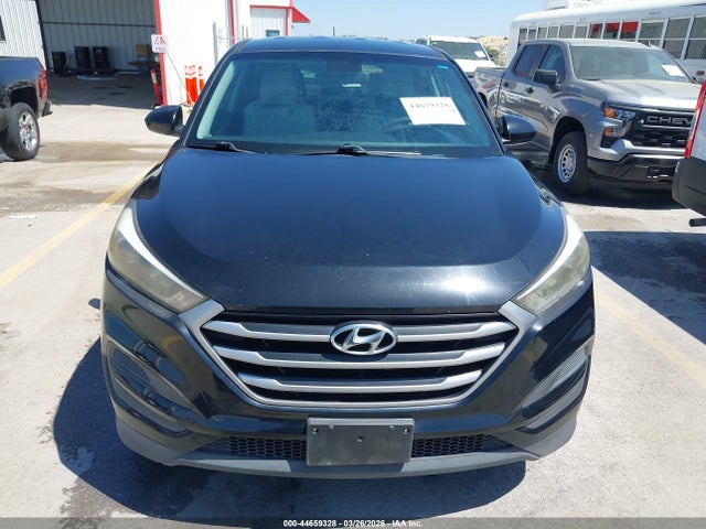 KM8J23A45JU701561 Hyundai TUCSON SE