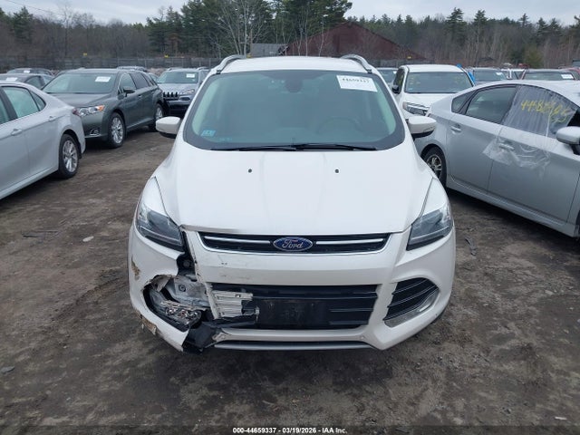 1FMCU9J97EUC26504 Ford Escape Titanium