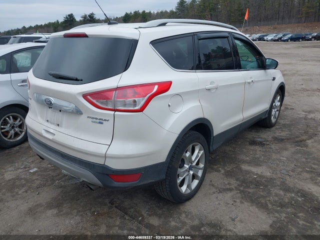1FMCU9J97EUC26504 Ford Escape Titanium