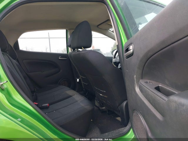 44659350 :رقم المزاد ، JM1DE1HY2B0111932 vin ، 2011 Mazda Mazda2 Sport مزاد بيع