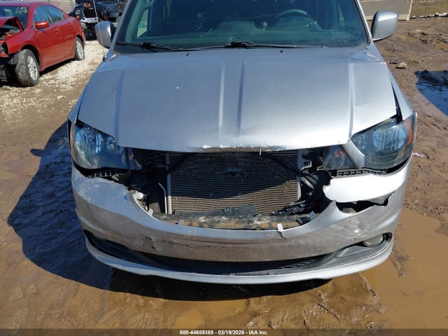 44659388 :رقم المزاد ، 2C4RDGBG0JR197080 vin ، 2018 Dodge Grand Caravan Se Plus مزاد بيع