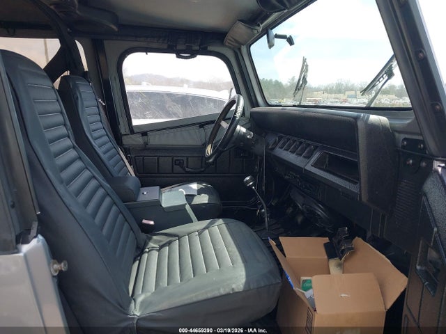 1990 Jeep Wrangler / Yj S მანქანა იყიდება აუქციონზე, vin: 2J4FY19E3LJ529758, აუქციონის ნომერი: 44659390