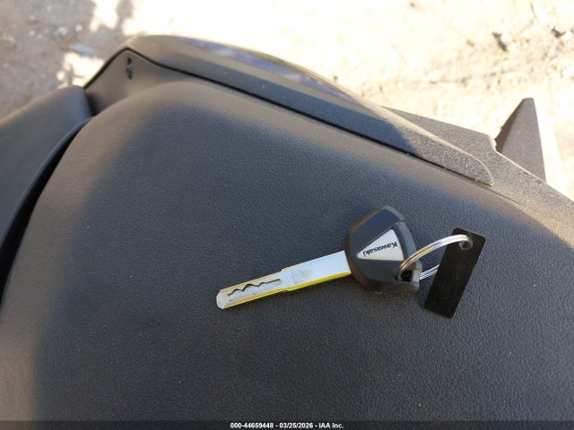 2025 KAWASAKI EX500 ML5EXGG17SDA69950 Photo 10