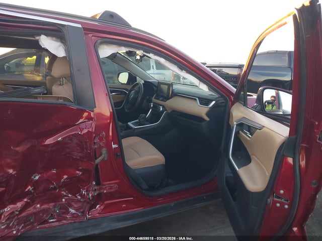2T3RWRFV7LW084797 Toyota Rav4 Hybrid Xle