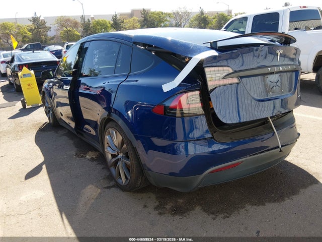 2019 TESLA MODEL X 5YJXCDE28KF186365 Photo 2