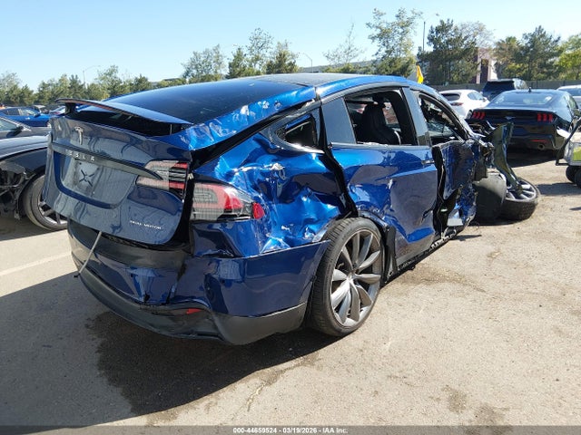 2019 TESLA MODEL X 5YJXCDE28KF186365 Photo 3