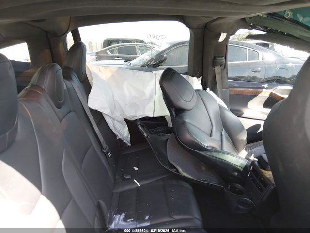 2019 TESLA MODEL X 5YJXCDE28KF186365 Photo 7