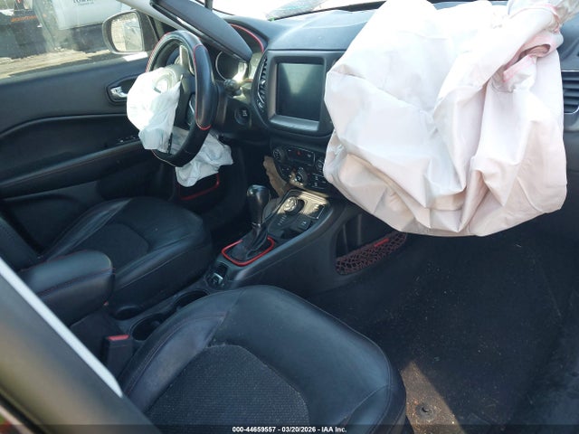 2019 JEEP COMPASS 3C4NJDDBXKT671106 Photo 4