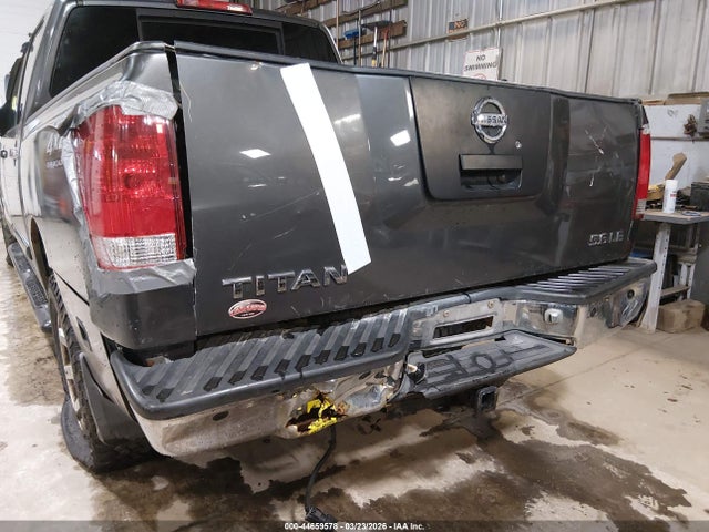 2005 Nissan Titan Le მანქანა იყიდება აუქციონზე, vin: 1N6AA07B45N527913, აუქციონის ნომერი: 44659578