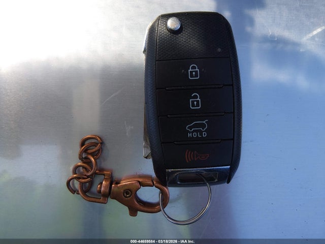 5XYPG4A36HG293855 KIA Sorento 2.4l Lx