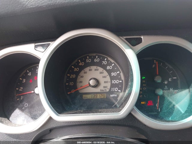 44659594 :رقم المزاد ، JTEBT14R050051189 vin ، 2005 Toyota 4runner Sr5 V8 مزاد بيع