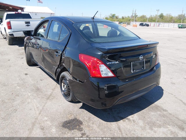 Nissan Versa 1.6 S+ 2018 3N1CN7AP1JL856935 Image 3