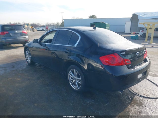 JN1CV6AR0FM523067 Infiniti Q40