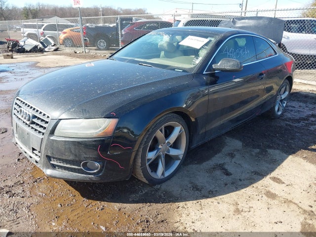 2011 AUDI A5 WAULFAFR5BA033643 Photo 1
