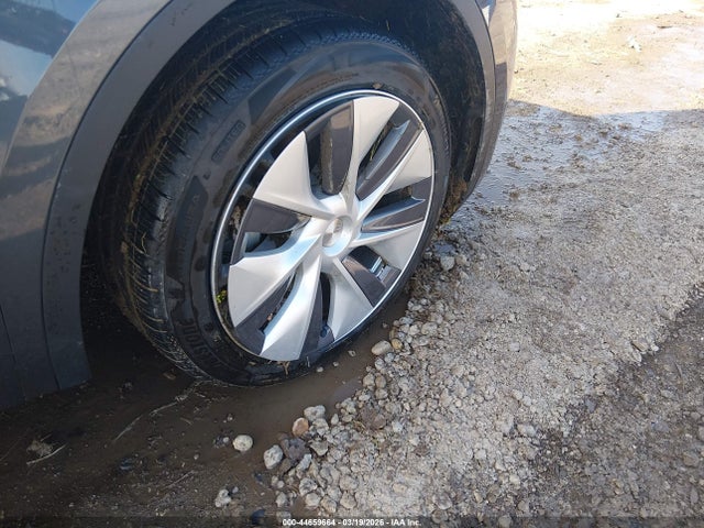 44659664 :رقم المزاد ، 7SAYGDED5PF964786 vin ، 2023 Tesla Model Y Rwd مزاد بيع