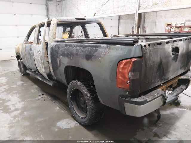 2007 CHEVROLET SILVERADO 2500HD 1GCHK23637F536831 Photo 2