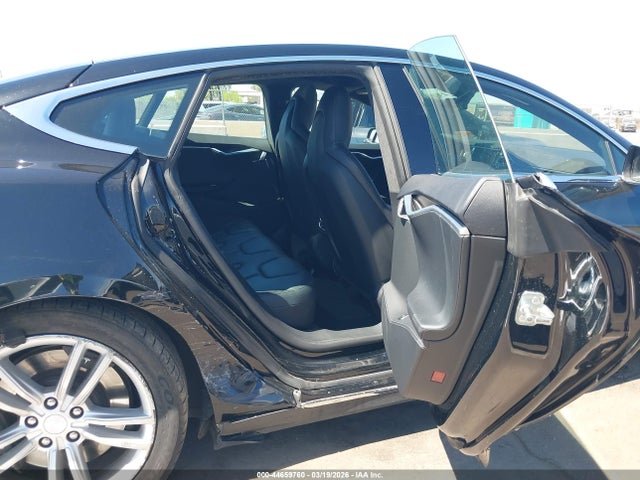2015 TESLA MODEL S 5YJSA1H24FFP69273 Photo 7