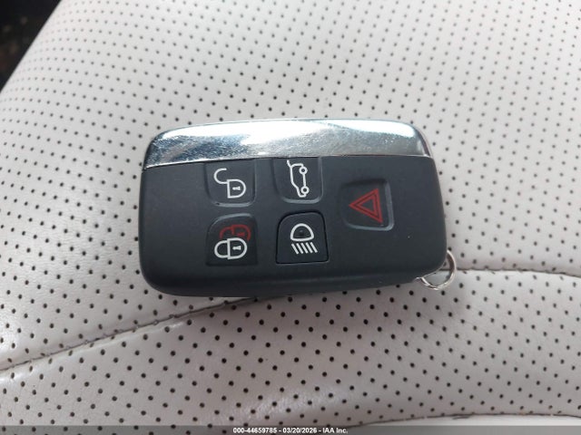 Land Rover Discovery Hse 2017 SALRRBBV1HA045965 Image 11