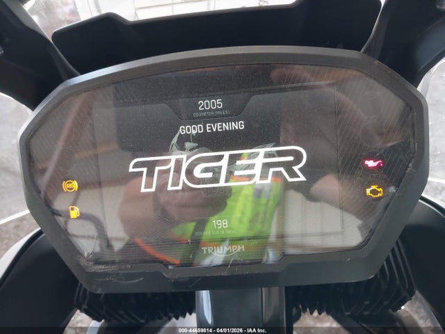 44659814 :رقم المزاد ، SMTE68DG0RTBN9448 vin ، 2024 Triumph Motorcycle Tiger 850 Sport مزاد بيع