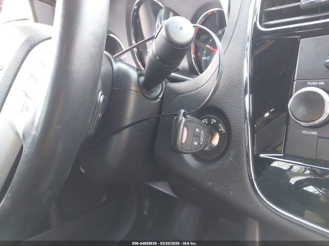 Продажа на аукционе авто 2012 Chrysler 200 Touring, vin: 1C3CCBBG1CN183947, номер лота: 44659836