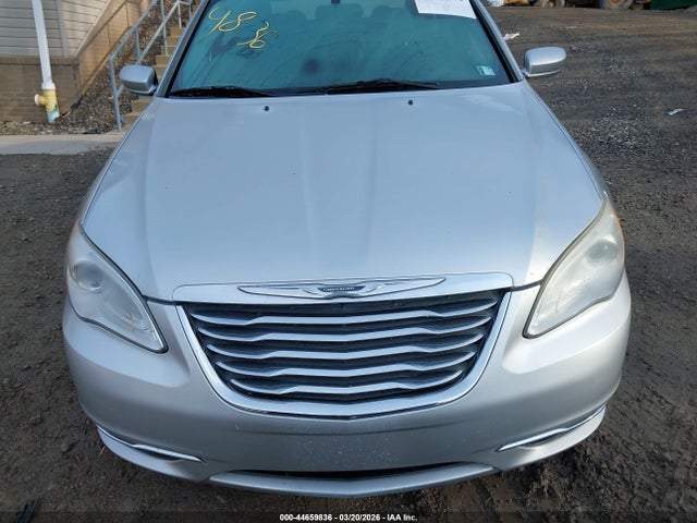 Продажа на аукционе авто 2012 Chrysler 200 Touring, vin: 1C3CCBBG1CN183947, номер лота: 44659836